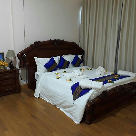 Famous Hotel لويكاو المظهر الخارجي الصورة